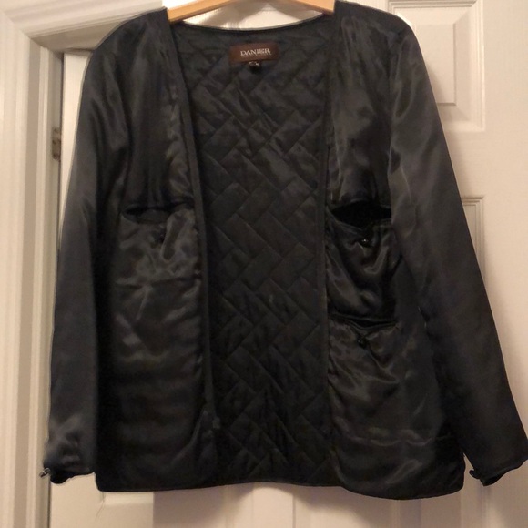 Danier Genuine Leather Jacket Size M with Removable Hood - Picture 9 of 12